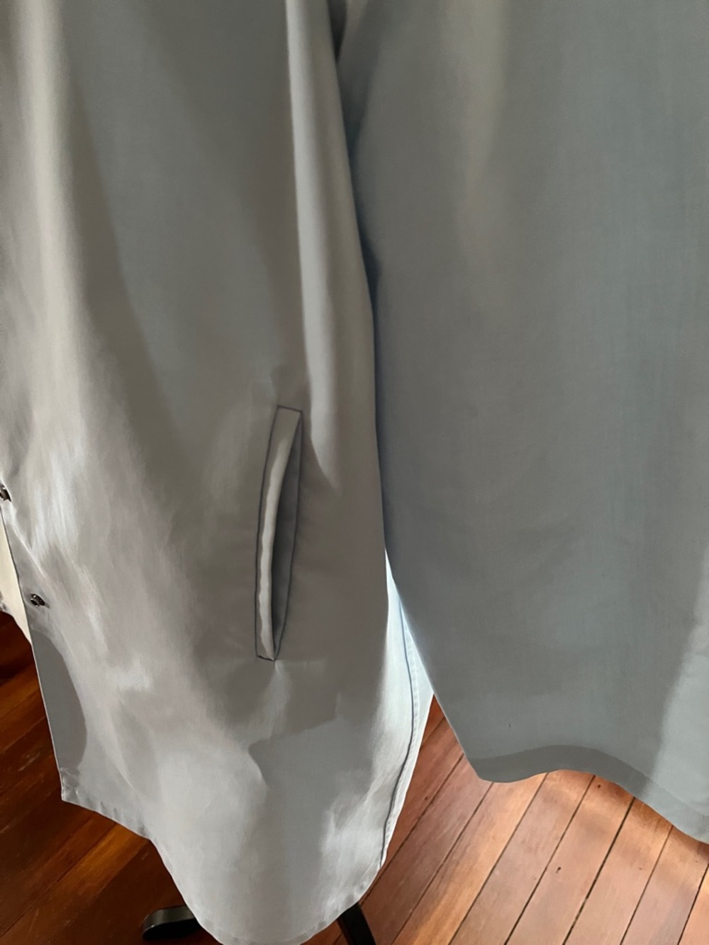 EILEEN FISHER RAINCOAT - Picture 9 of 10